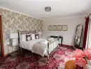 Bedroom at Dale View - thumbnail photo
