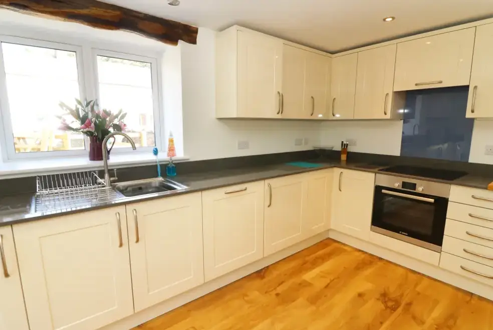Well equipped kitchen at Damson Barn
