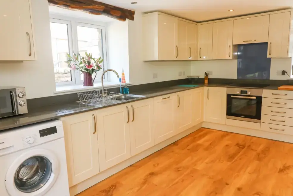 Well equipped kitchen at Damson Barn