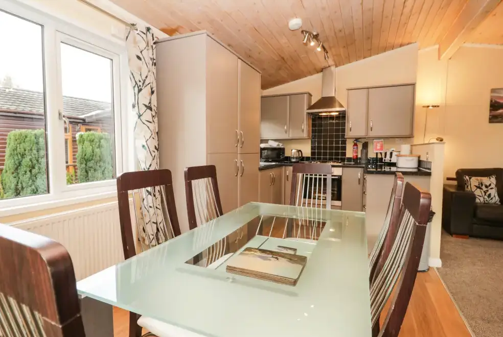 Kitchen/diner at Damson Lodge