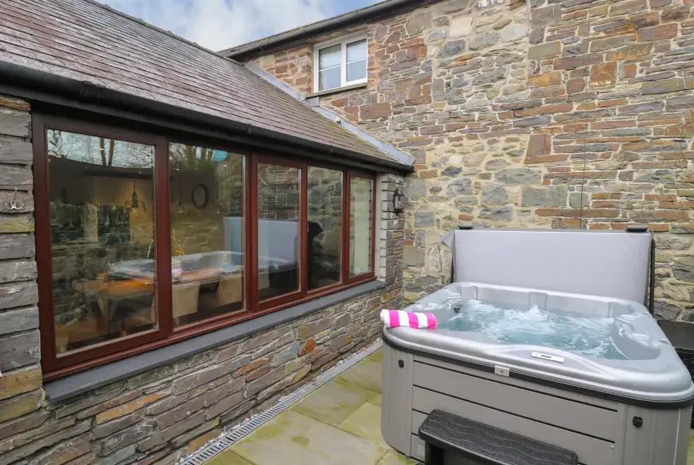 Private Hot Tub at Dant Y Llew