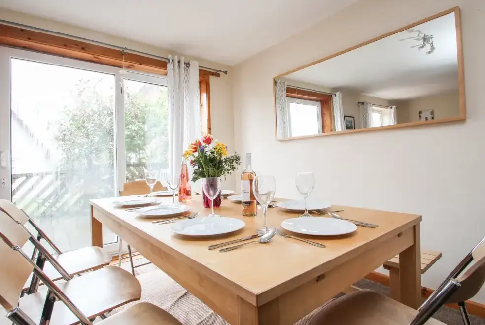 Dining room at Dartmoor Valley Lodge