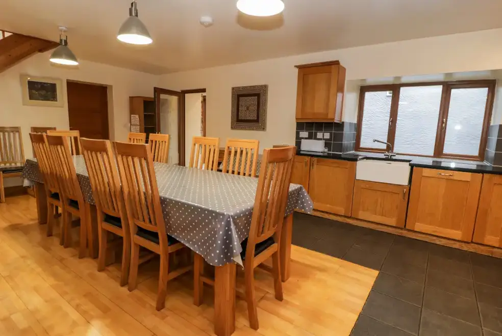 Kitchen/diner at Ddol Helyg Barn