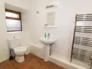 Family bathroom at Ddol Helyg Barn - thumbnail photo
