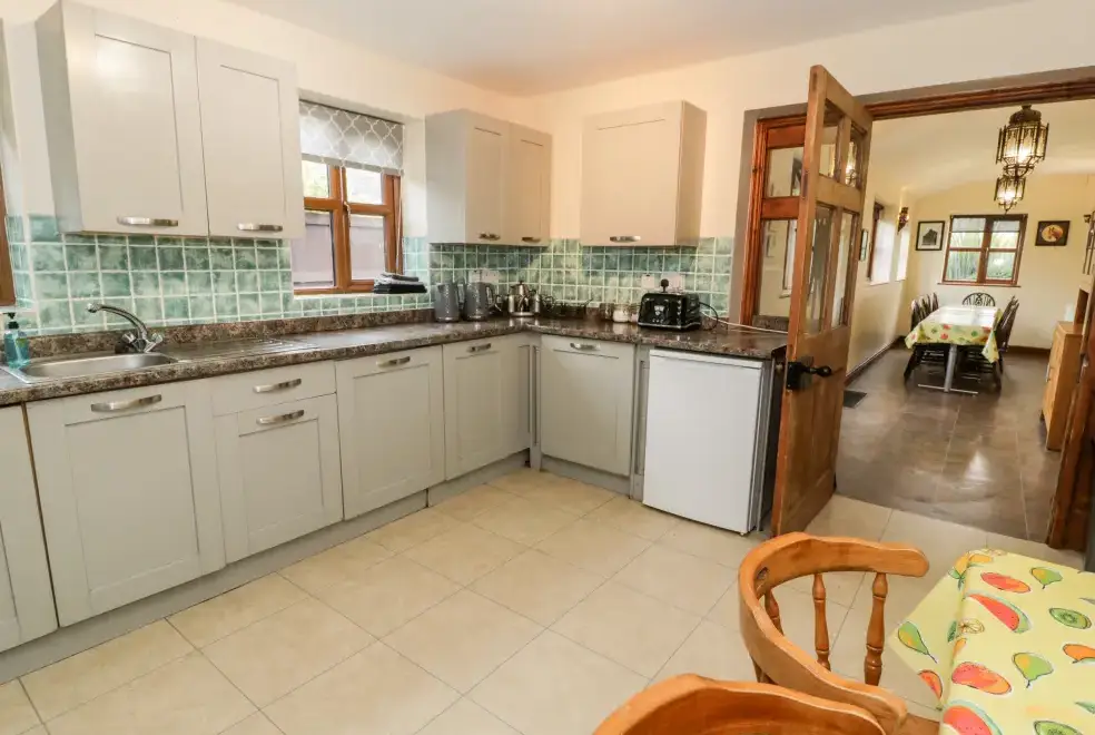 Kitchen/diner at Ddol Helyg Farmhouse