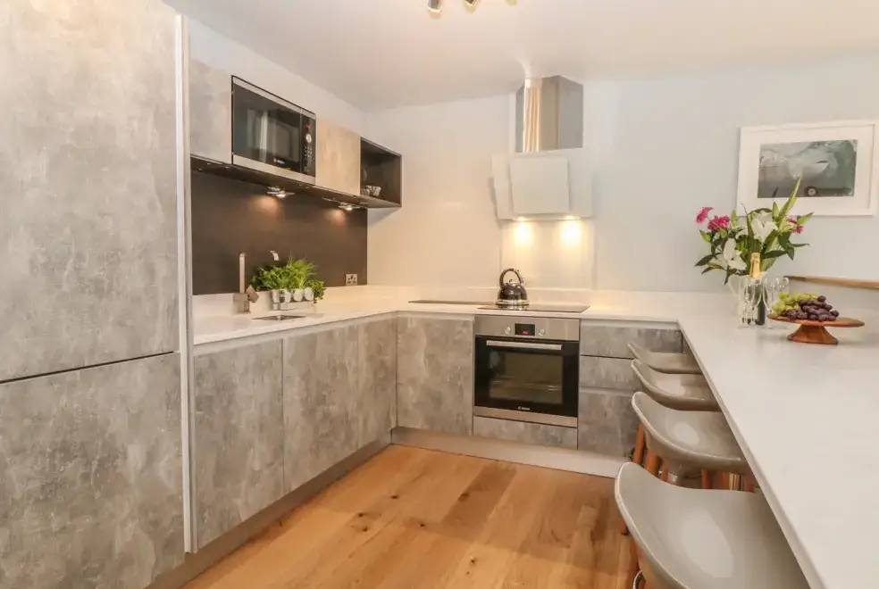 Well equipped kitchen at Dexter