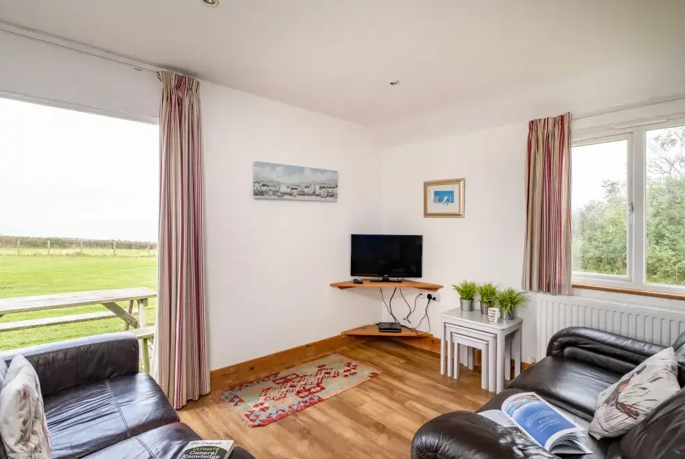 Lounge at Dolphin Lodge