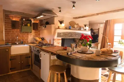 Farmhouse style kitchen at Dons Barn, Suffolk