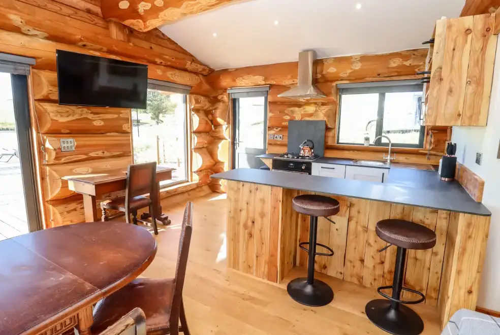 Kitchen/diner at Douglas Cabin