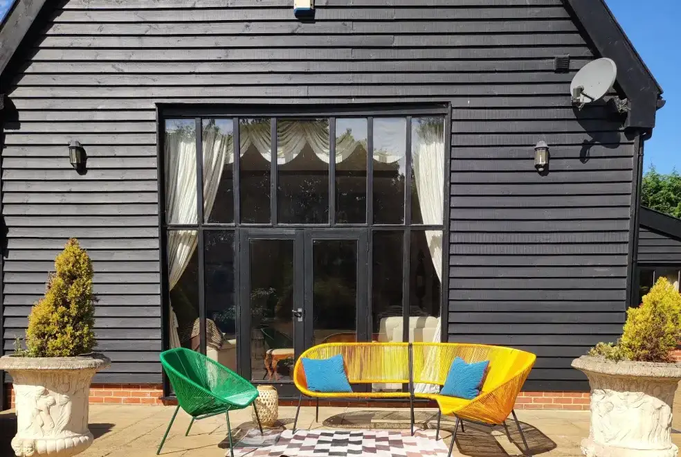 Patio area at Doves Barn