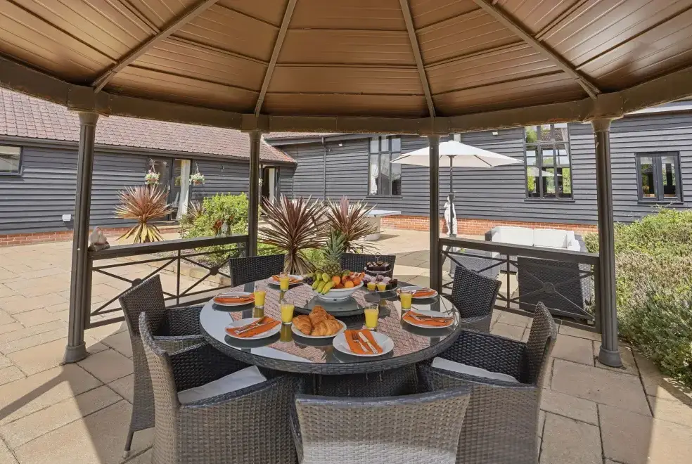 Patio area at Doves Barn