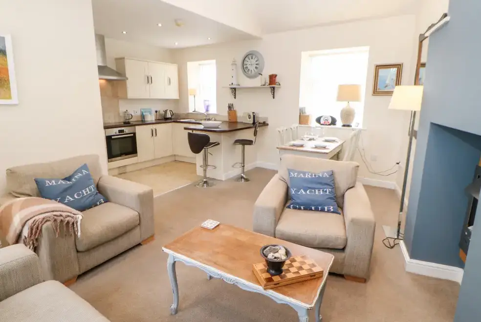 Open plan living area at Driftwood Apartment