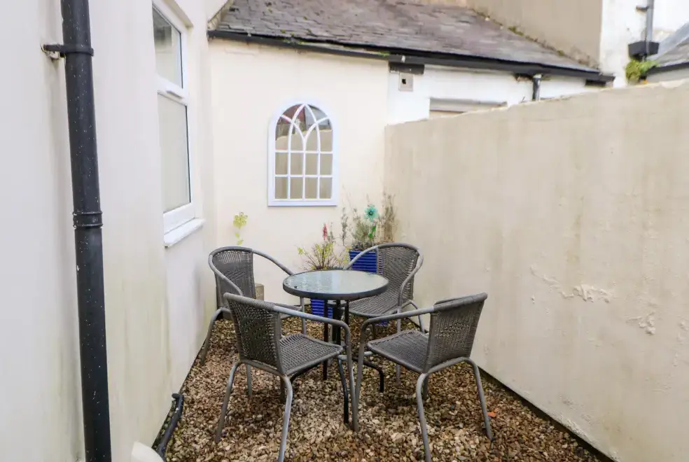 Patio area at Driftwood Apartment