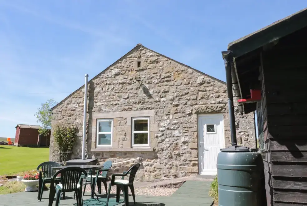 Garden furniture at Drovers Rest