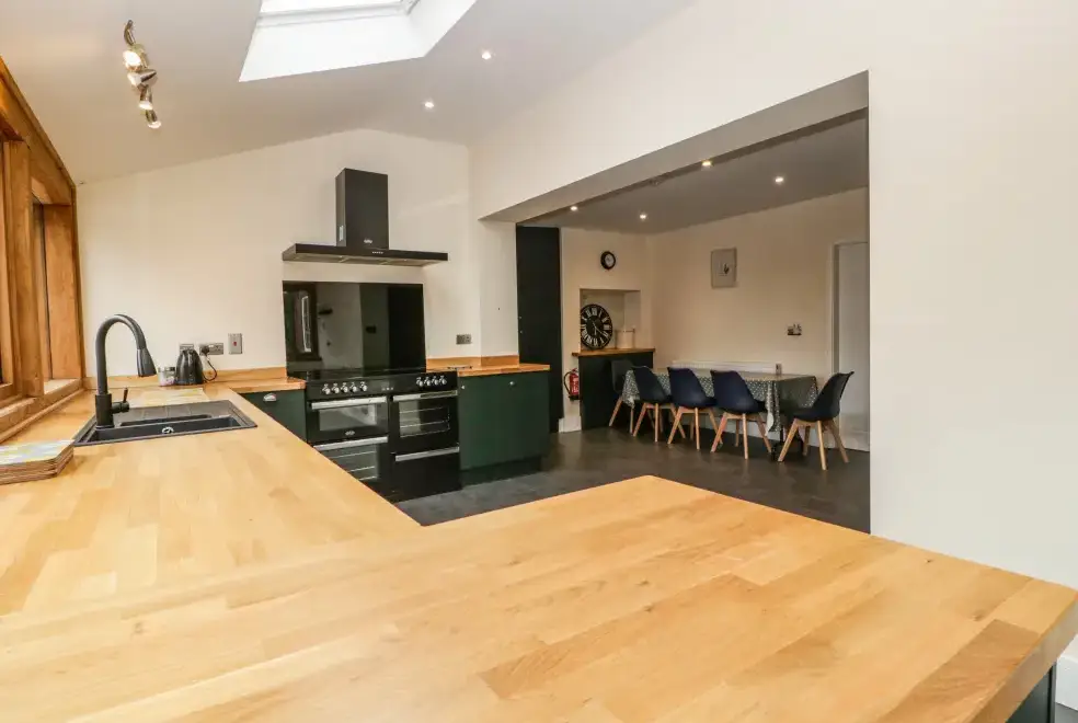 Kitchen/diner at Durstone Cottage