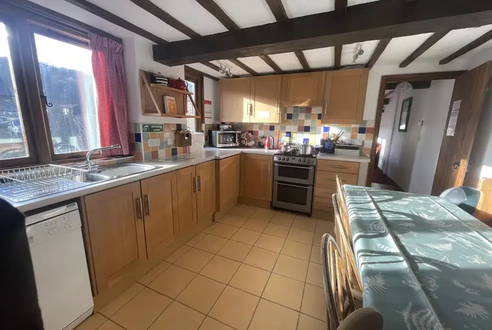 Farmhouse style kitchen at Duvale Barn