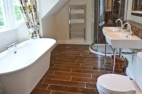 Family bathroom at Easter Urray Country Cottage, Highland