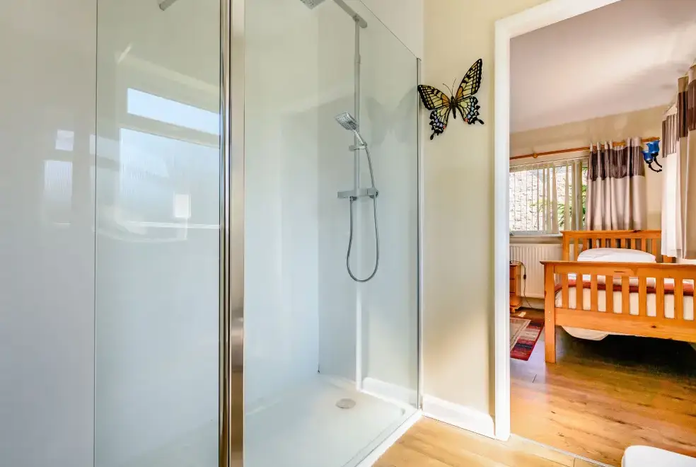 Shower room at Eden Holiday House near the Lake District