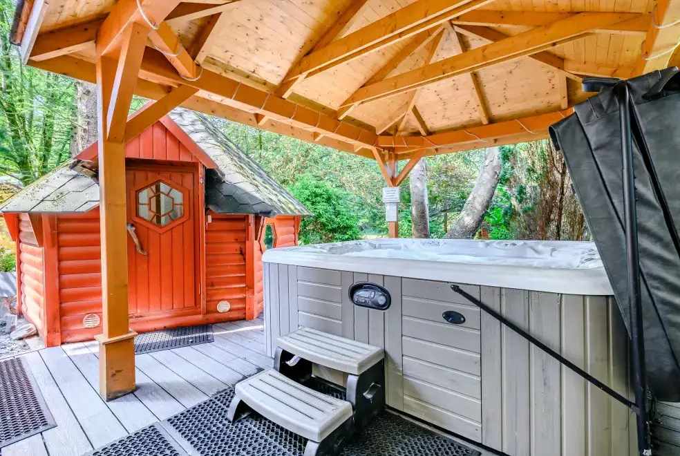 Private Hot Tub at Eden Holiday House near the Lake District