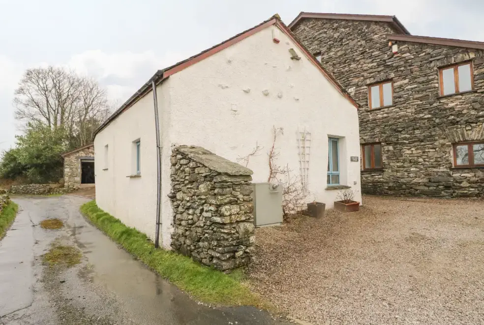 Eller Riggs Cottage, from the outside