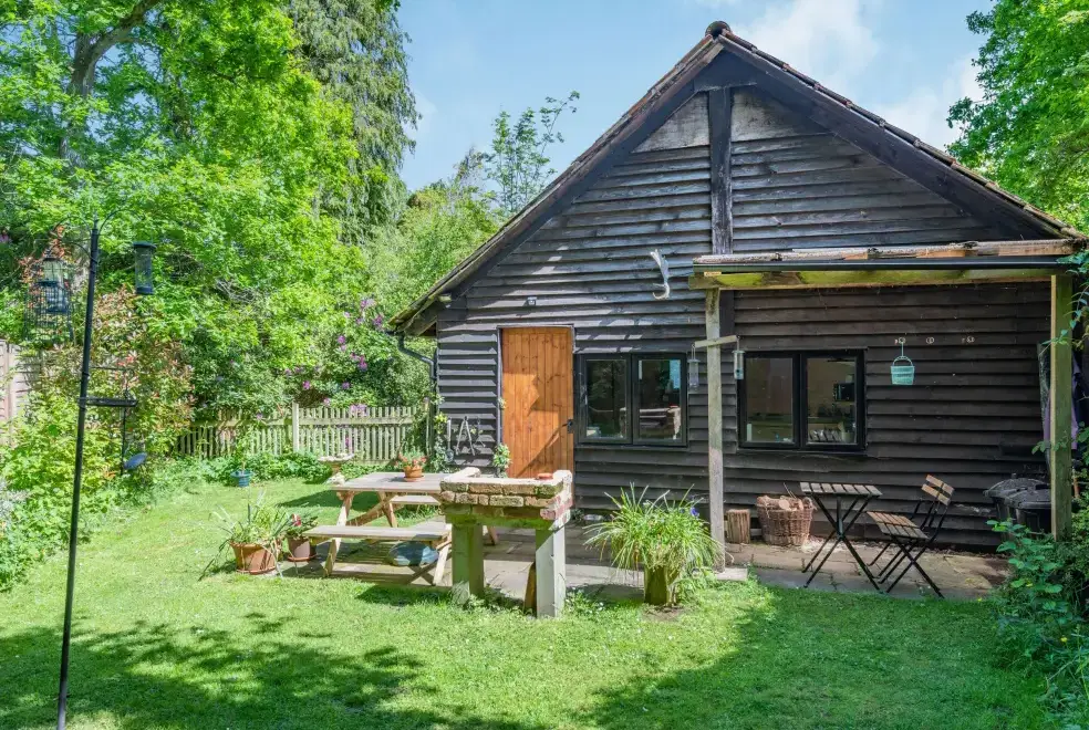 Garden at Endymion Cabin, New Forest National Park