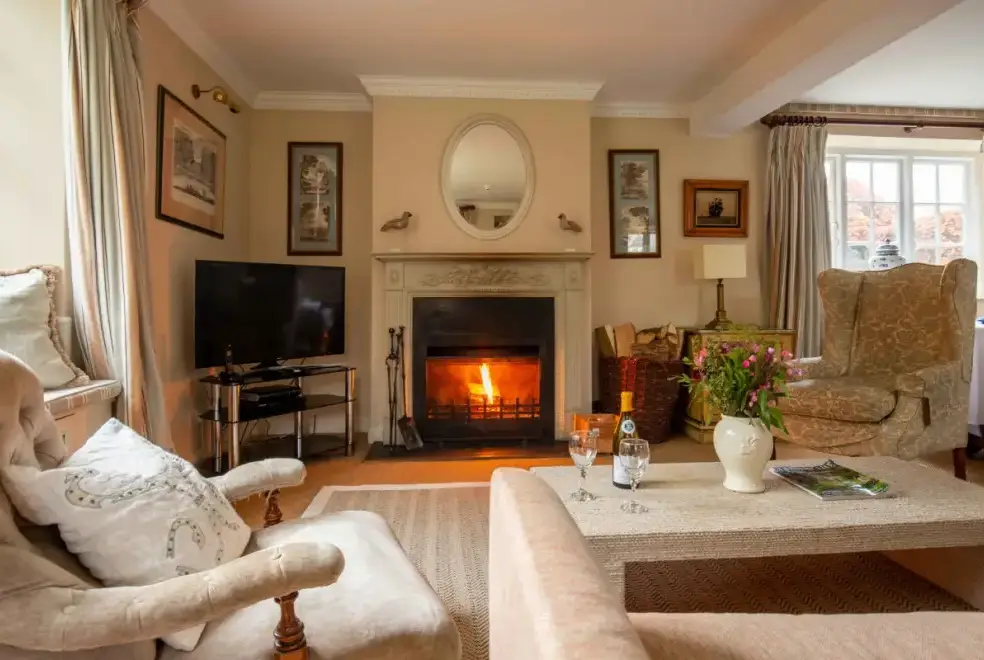 Lounge at Epsom Cottage