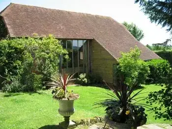 Garden at Fair Oak Farm - Your Country Estate