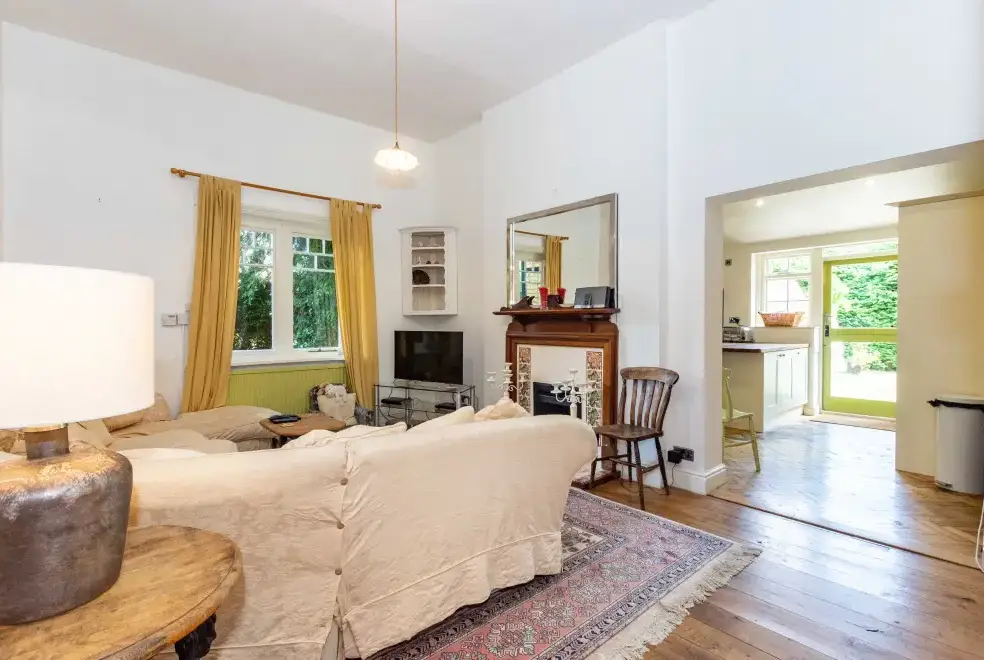 Lounge at Fairlea Grange