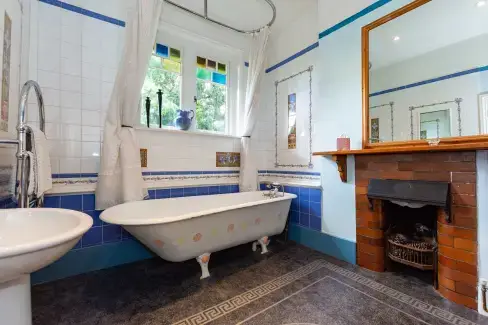 Family bathroom at Fairlea Grange, Monmouthshire
