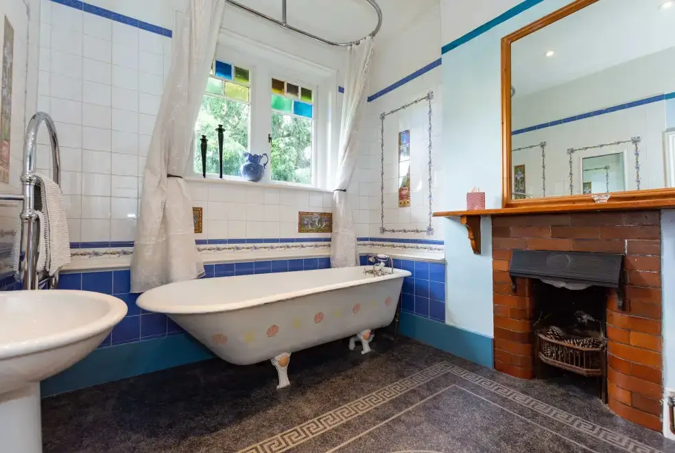 Family bathroom at Fairlea Grange
