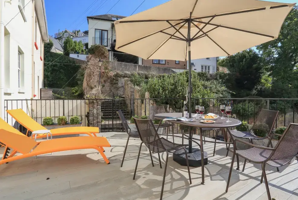 Patio area at Ferrystone