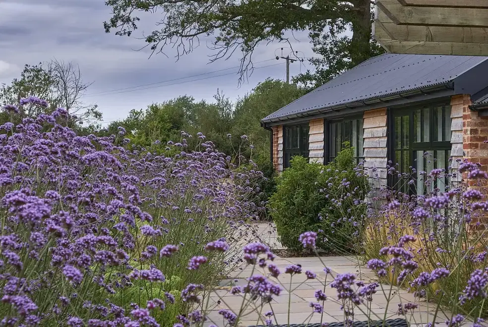 Countryside views at Field Barn sleeps 2, with a private Steam Room and AirCon!