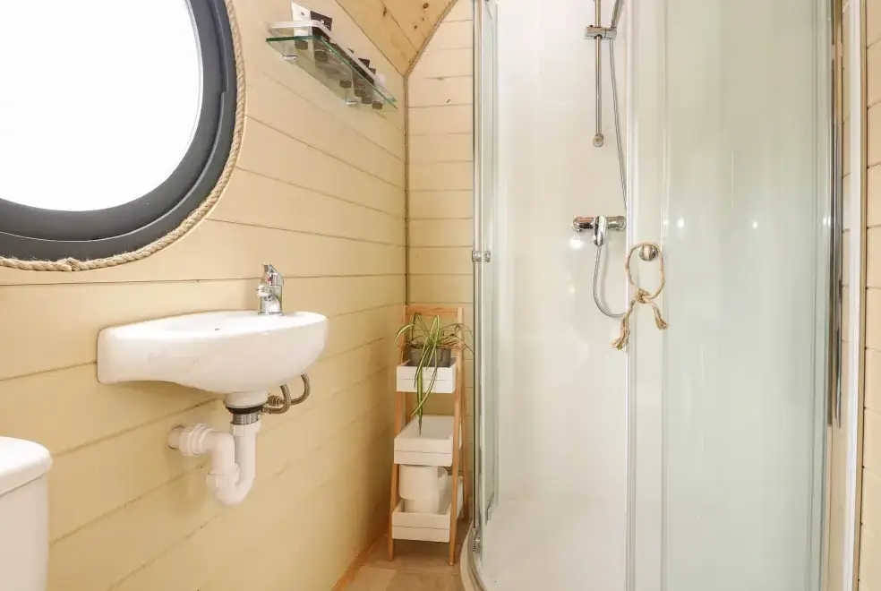 Shower room at Filbert Pod