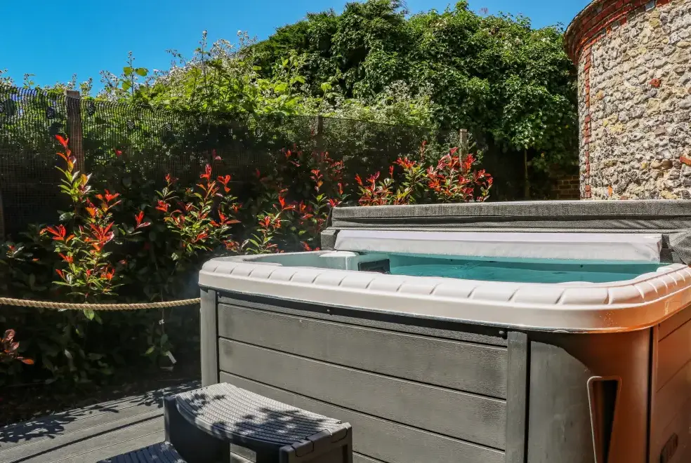 Private Hot Tub at Filbert Pod