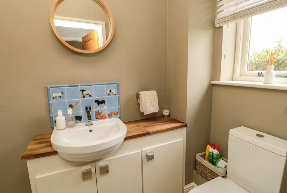 Loo at Fontburn Farmhouse