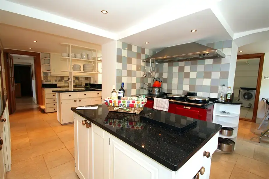 Farmhouse style kitchen at Four Ashes (Stunning Water Views)