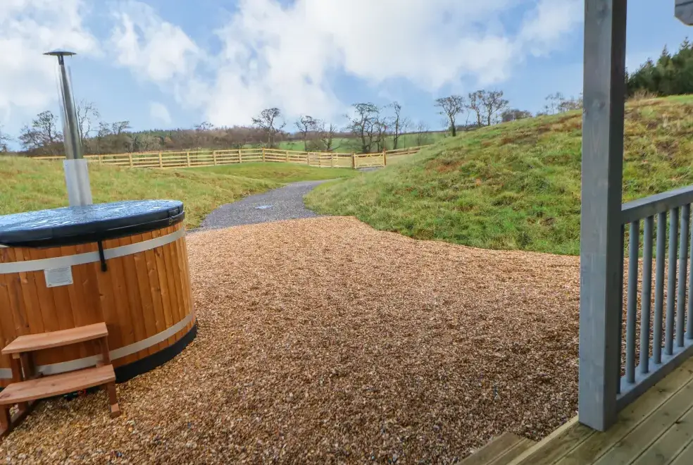 Private Hot Tub at Foxes Den