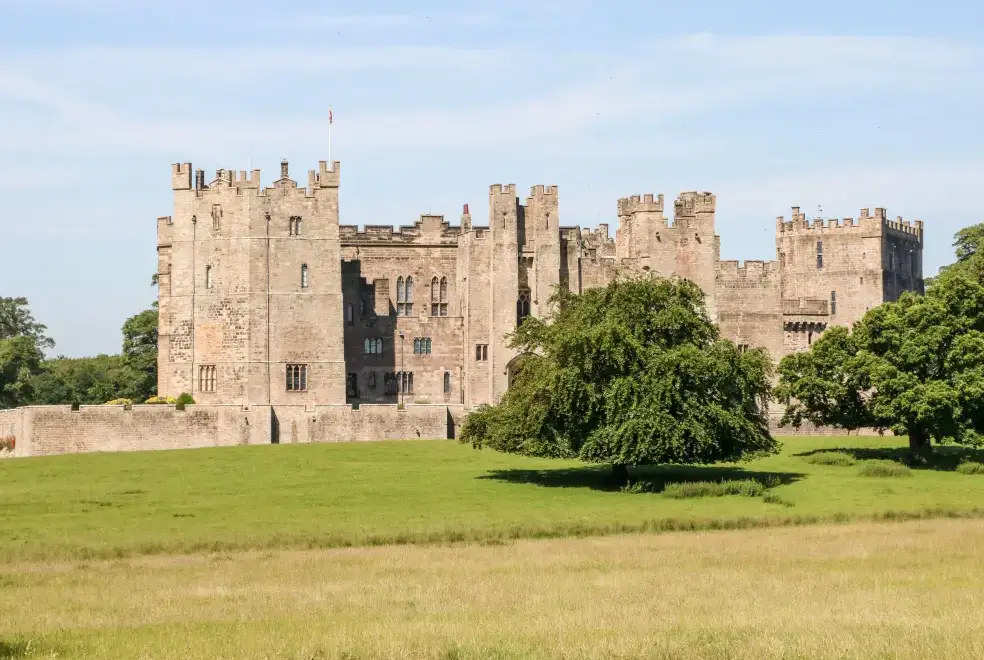 Foxes Den, from the outside