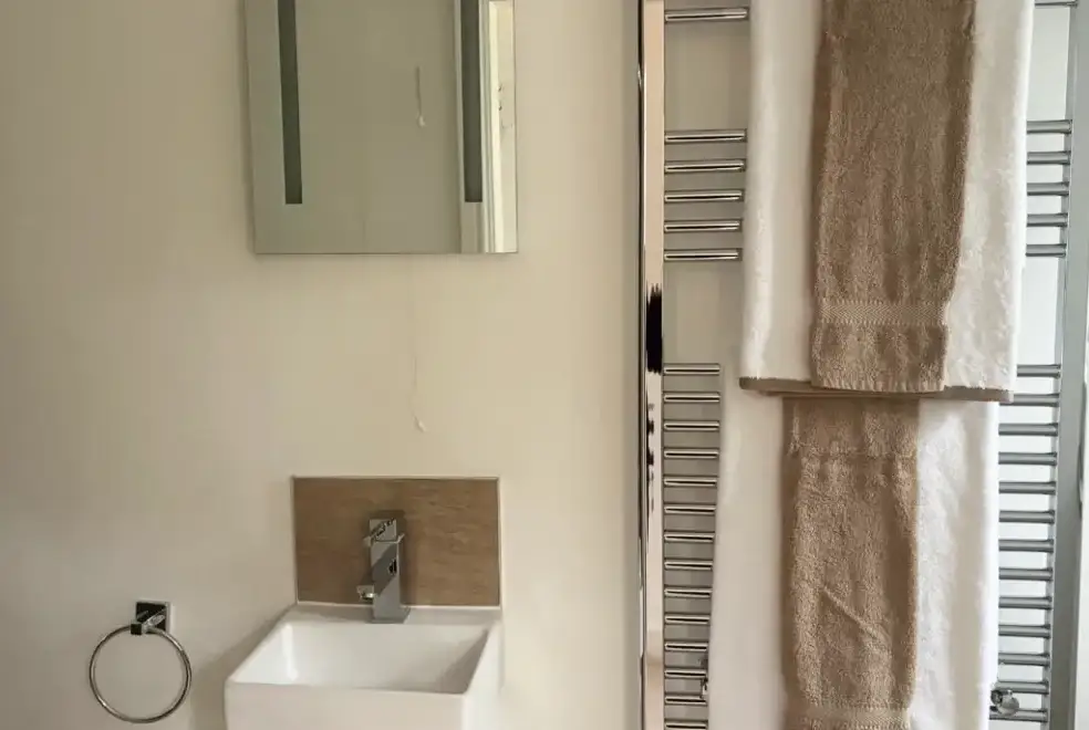 Shower room at Gaggles