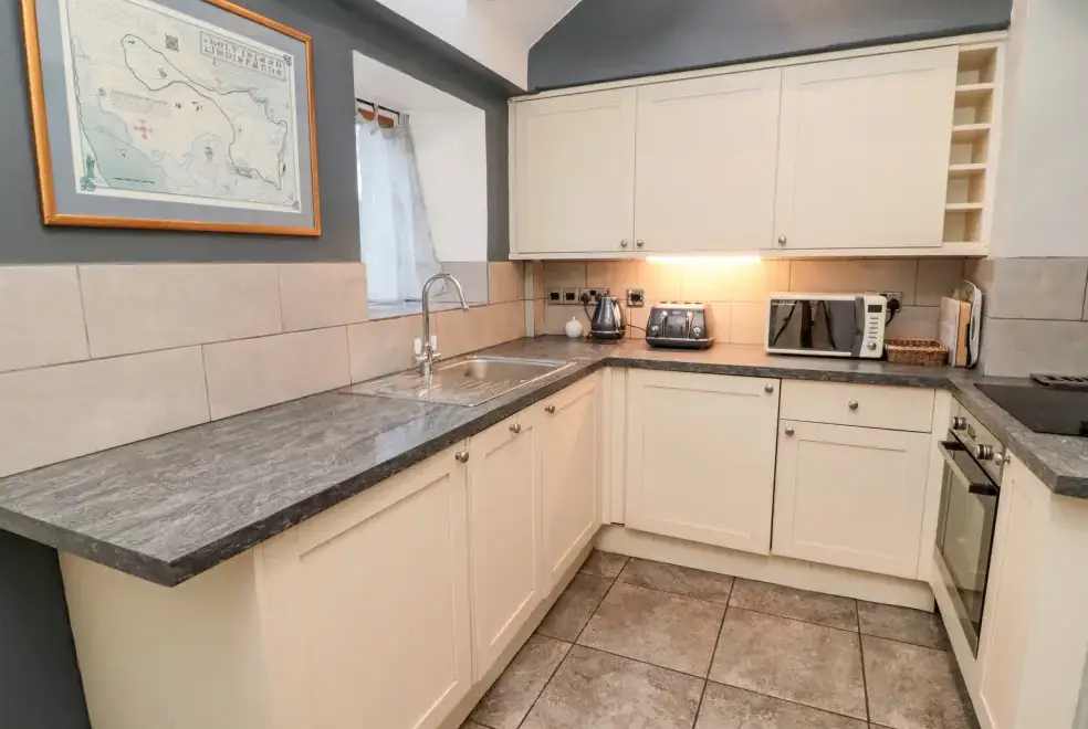 Kitchen/diner at Gamekeeper's Holiday Cottage