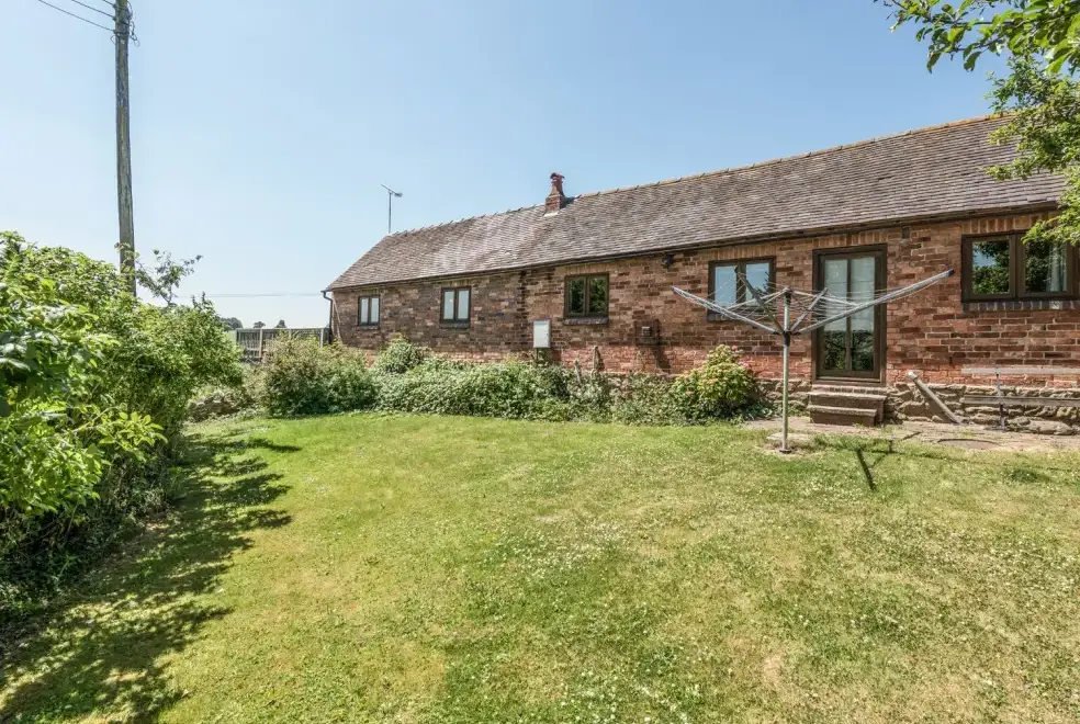 Garden at Garden Barn