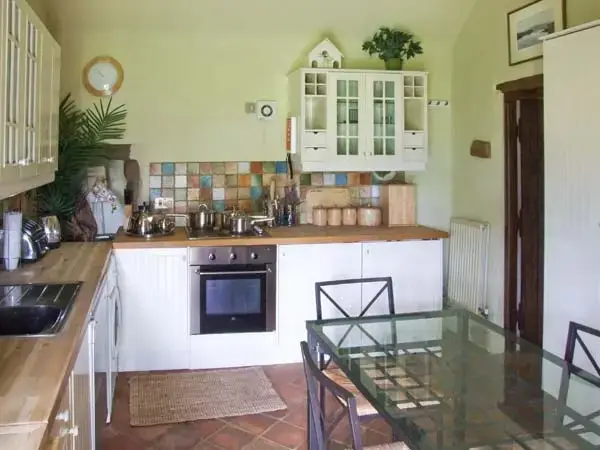 Kitchen/diner at Garden Cottage, Peak District