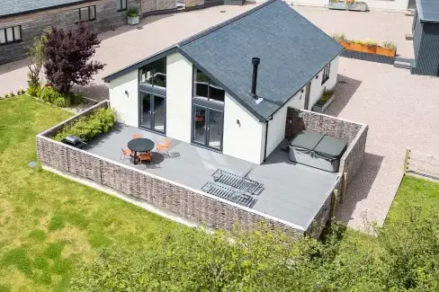 Garden House, Sleeps 2, Last minute availability