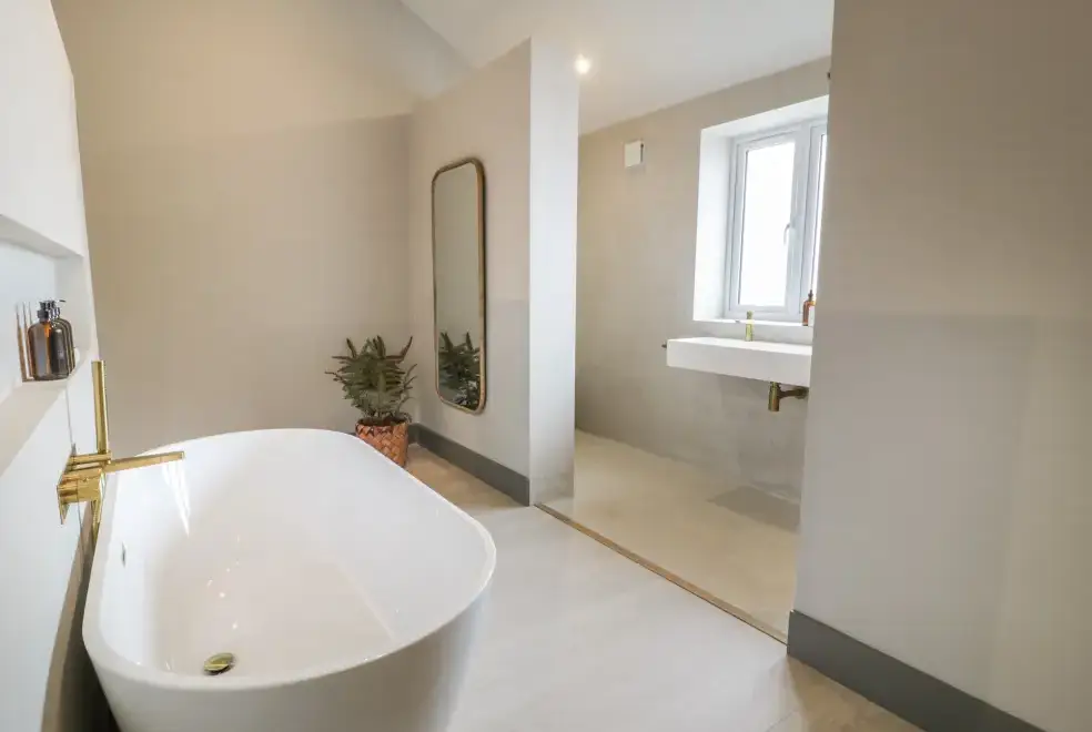 Ensuite bathroom at Garden House
