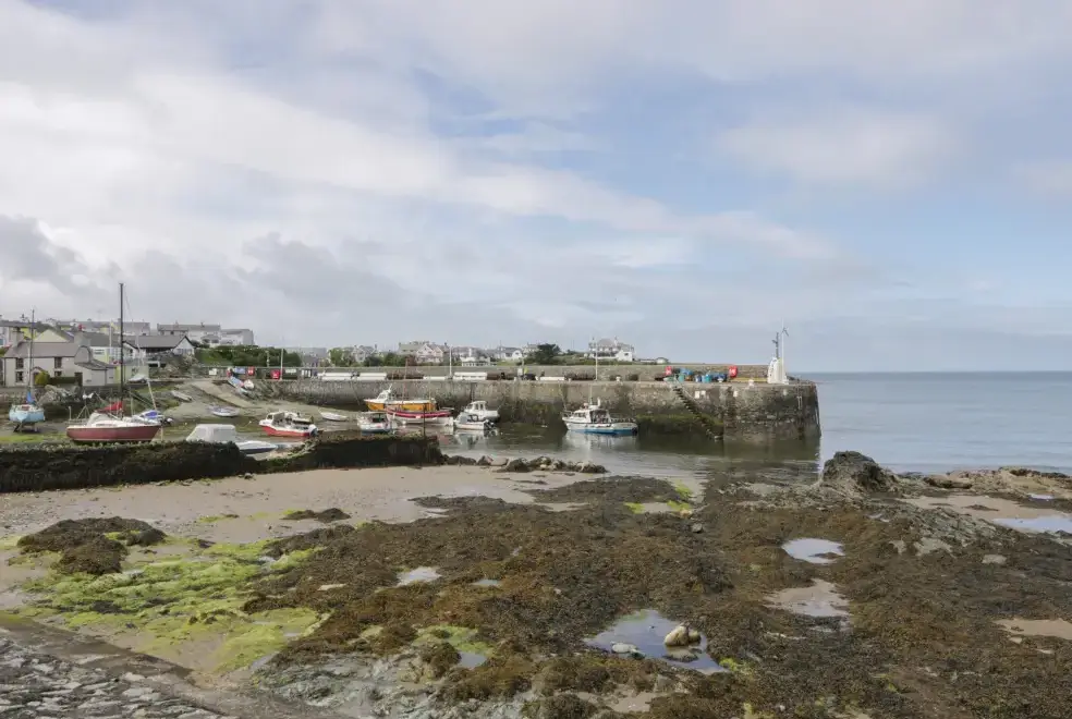 Coastal scenes near Garden House