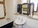 Ensuite bathroom at Gatehouse Croft - thumbnail photo