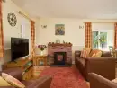 Lounge at Gatehouse West, Colmer Estate - thumbnail photo