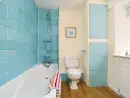 Family bathroom at Gatehouse West, Colmer Estate - thumbnail photo