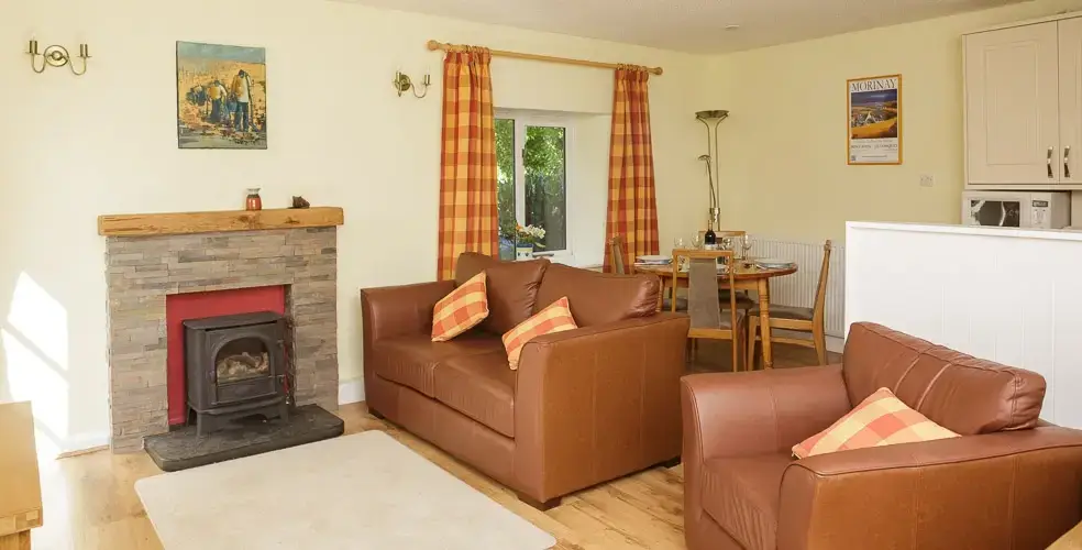 Lounge at Gatehouse West, Colmer Estate