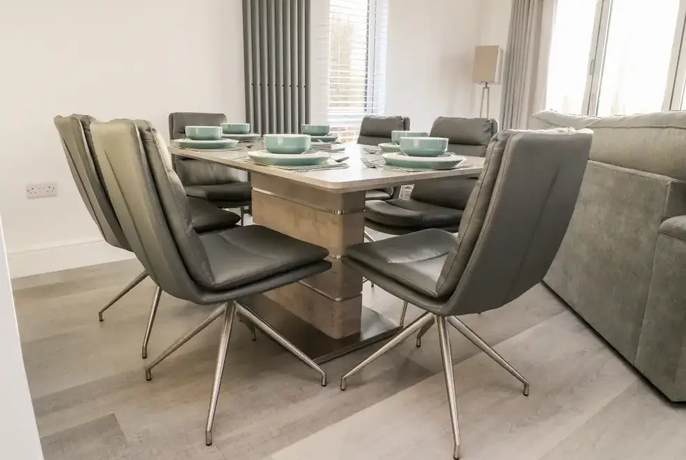 Dining room at Gerrida Lodge